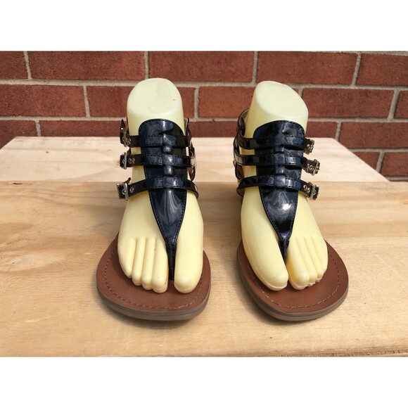 Madden GirL Wafflee  Black Synthetic Gold buckle Wedged Heels Sandals size 7.5 - Picture 2 of 8